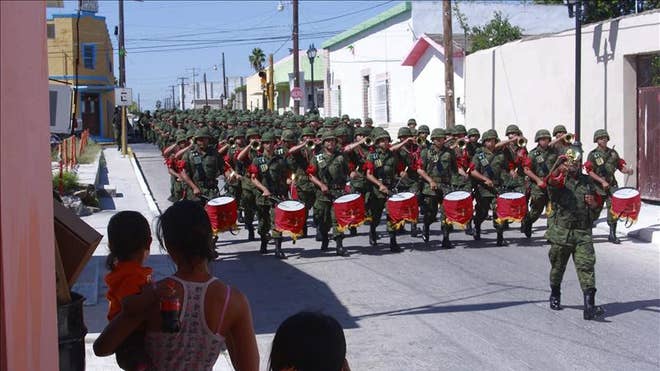 mexican troops.jpg